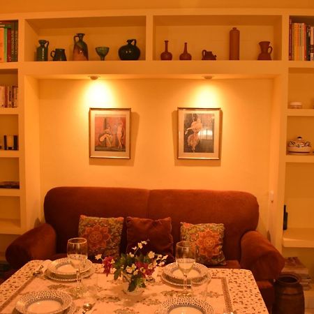 Duplex Donkey Parking Apartment Sevilla Bagian luar foto
